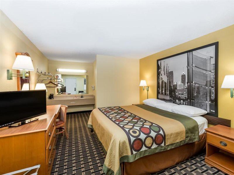 Super 8 By Wyndham Indianapolis-Southport Rd Motel Buitenkant foto