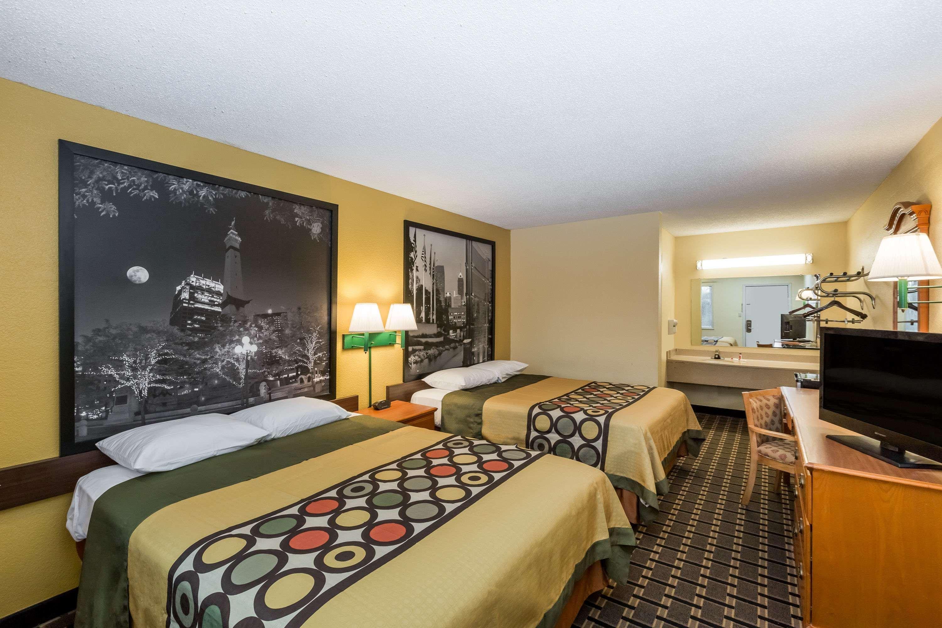 Super 8 By Wyndham Indianapolis-Southport Rd Motel Buitenkant foto