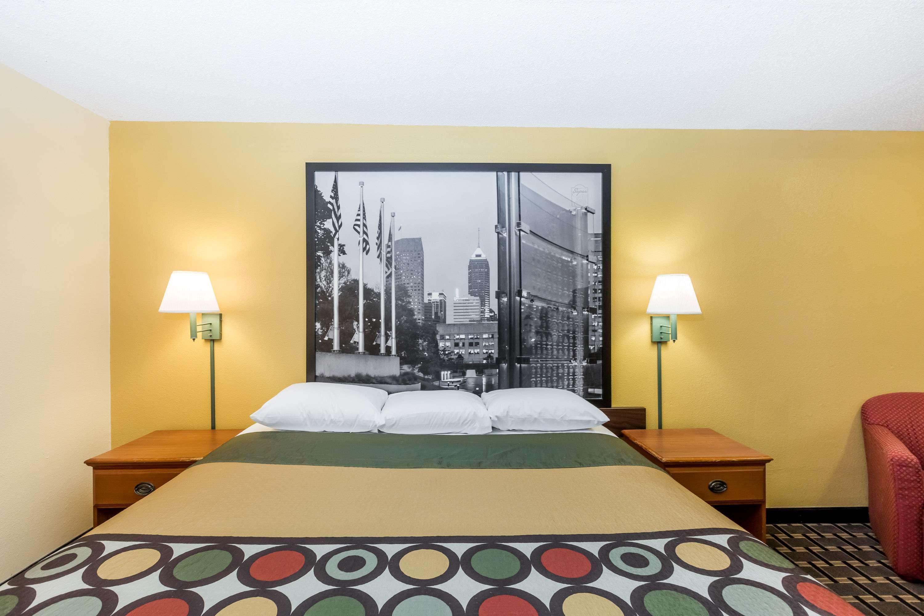 Super 8 By Wyndham Indianapolis-Southport Rd Motel Buitenkant foto